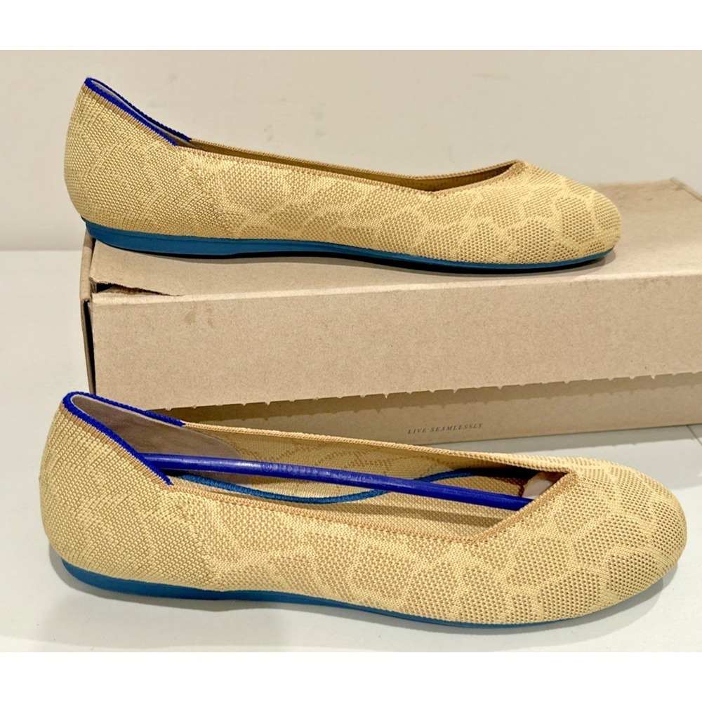 Rothys Size 9.5 The Flat Round Toe Slip On Shoes Sahara Gold Giraffe Blue Bottom